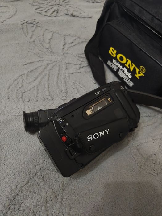 Видеокамера Sony ccd tr380e pal
