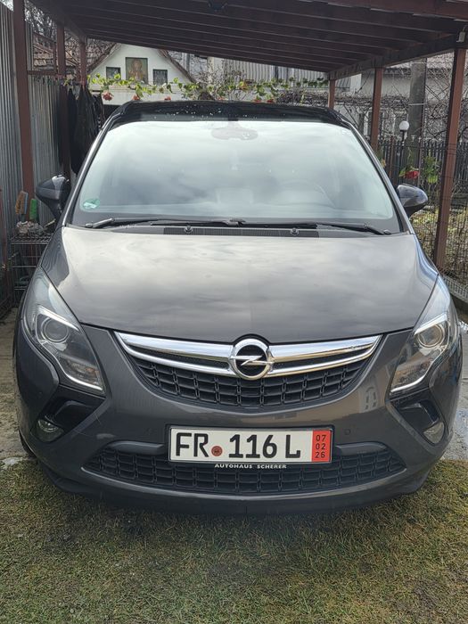 Opel Zafira C tourer 2014 euro 6