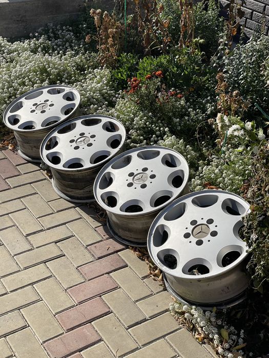 Продам диски 16 ромашки