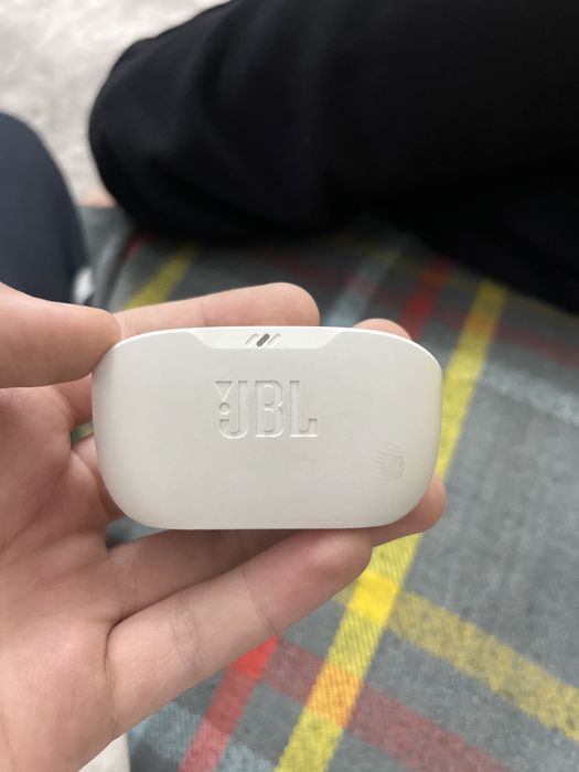 Наушники JBL маленькие