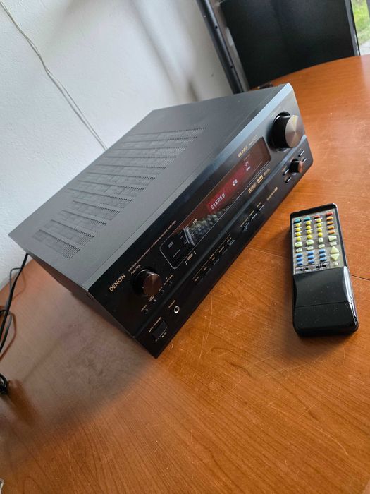 Denon AVR-3300 amplituner AV 5.1 high-end 105W/canal. Japan. impecabil! Telecomanda inclusa!