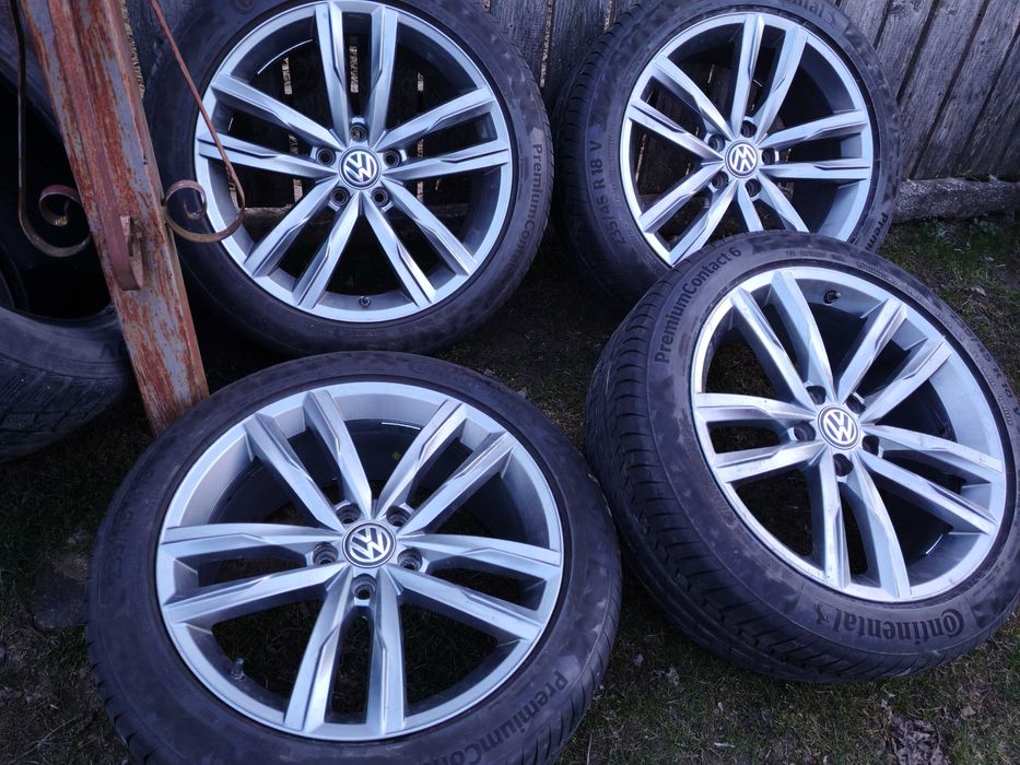 VW Passat  Dartford 235/45 R18 94Y CONTINENTAL PremiumContact 6