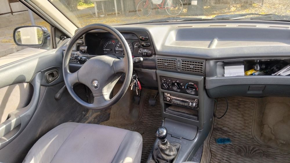 Vând Daewoo Cielo 2006.