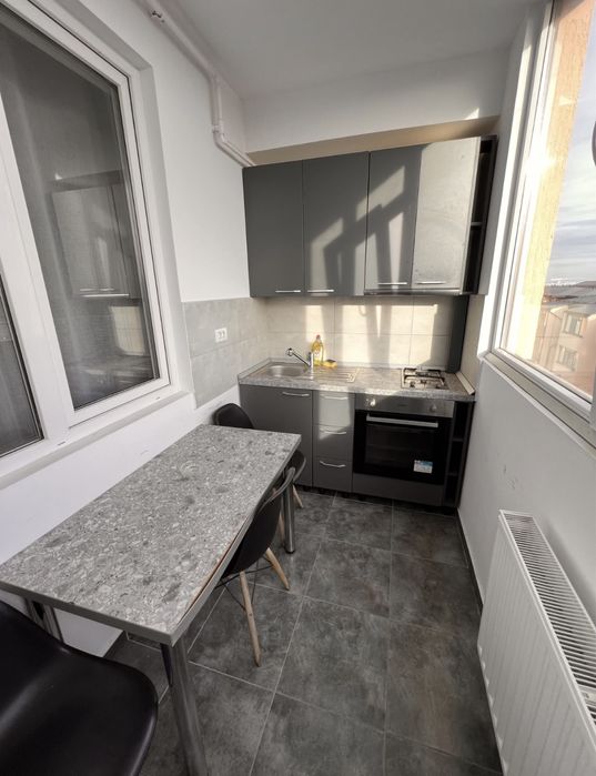 Apartament ultracentral decomandat in Regim Hotelier