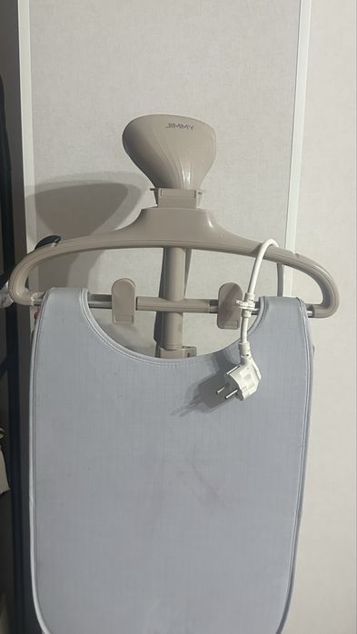 Отпариватель/паровый утюг