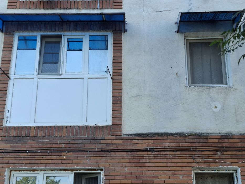 Vînd Garsonira,în orașul Motru Gorj