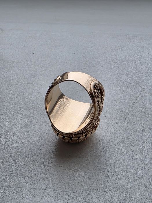 Продам золотой перстень