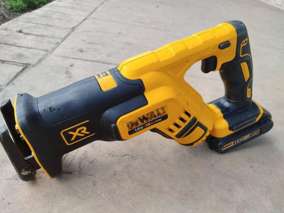 Dewalt DCS 367 fierăstrău sabie profesional Brushless