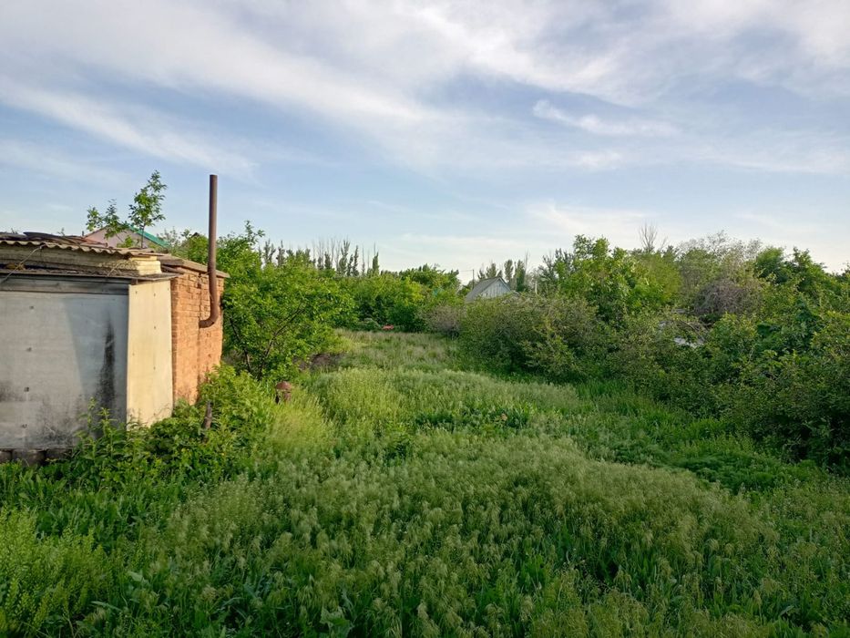 Подам хорошую большую дачу