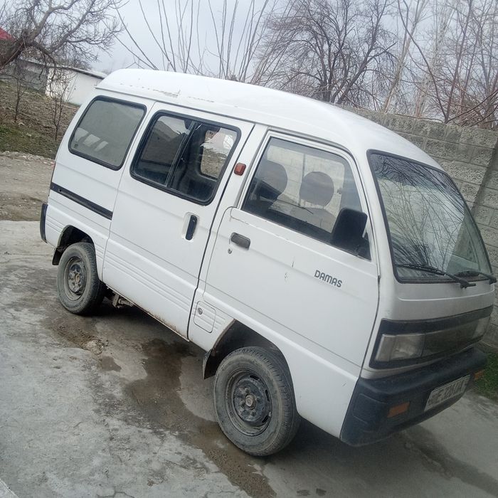 Автомобиль дамас