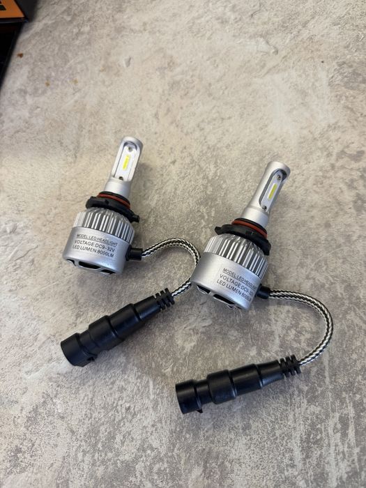 LED Крушки H7, C5W, t10 5W5