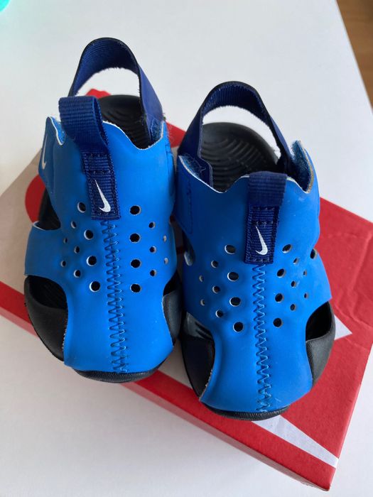 Сандали Nike 21 номер, кецове 26 номер