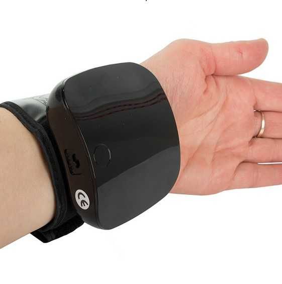 Апарат за измерване на кръвно за китка