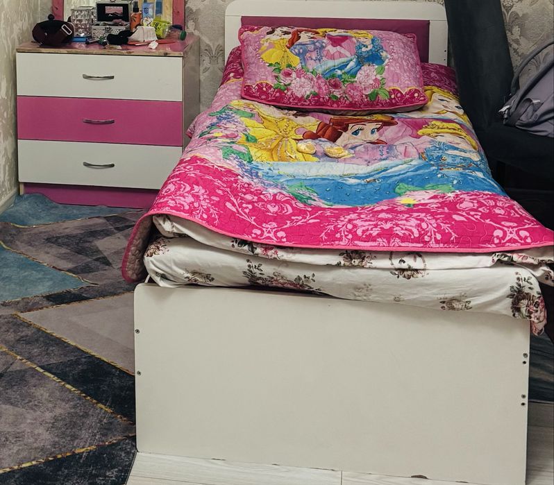 Срочно продам для девочки