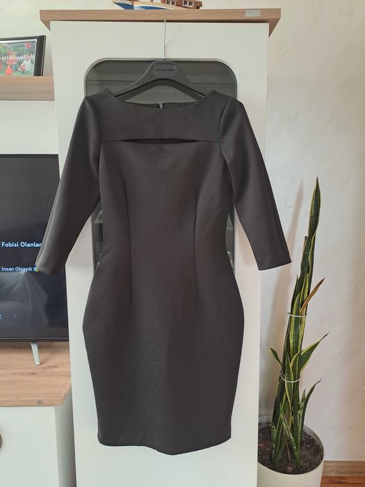 Calvin Klein рокля