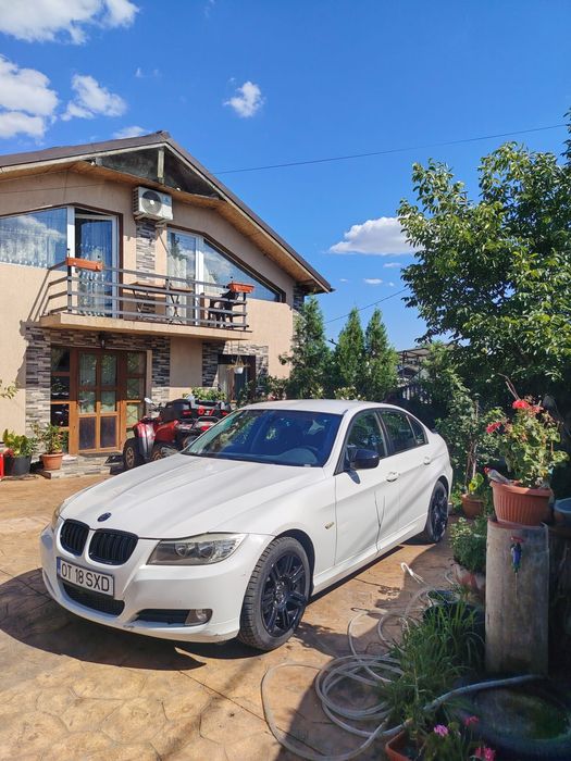 Doar vând BMW 1.6 benzina