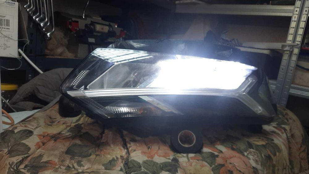 Far cu LED Logan 3, Sandero 3, Jogger