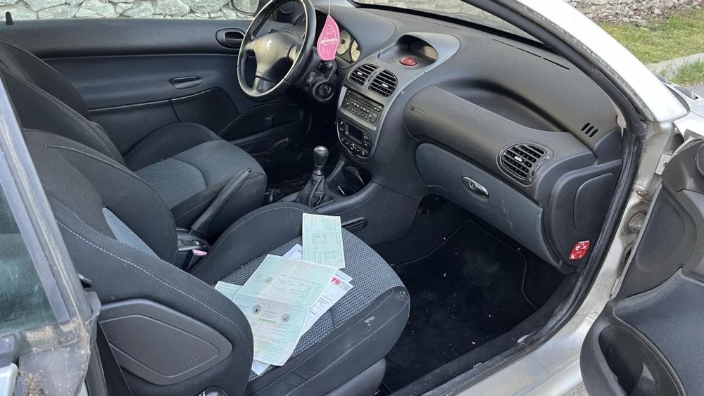 Peugeot 206 cc, 1,6 бензин на части!