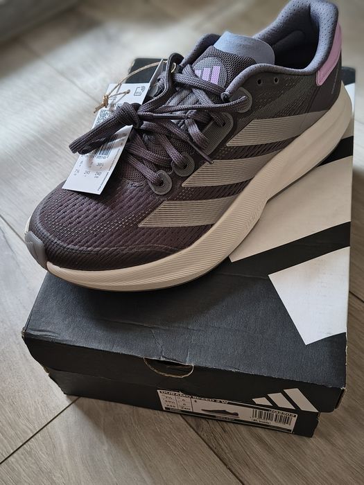 Маратонки Adidas 39,5