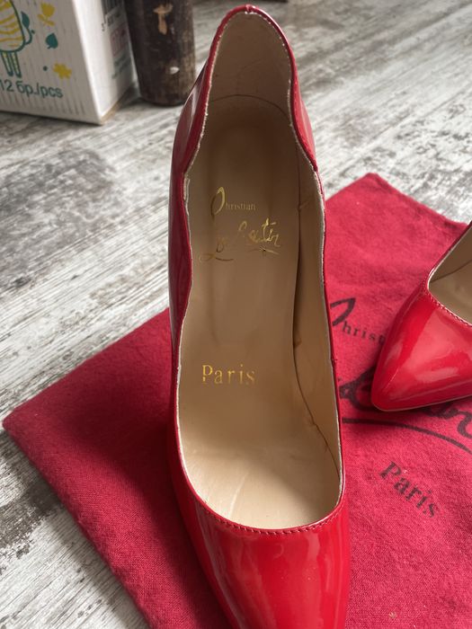 Обувки Christian Loubutain