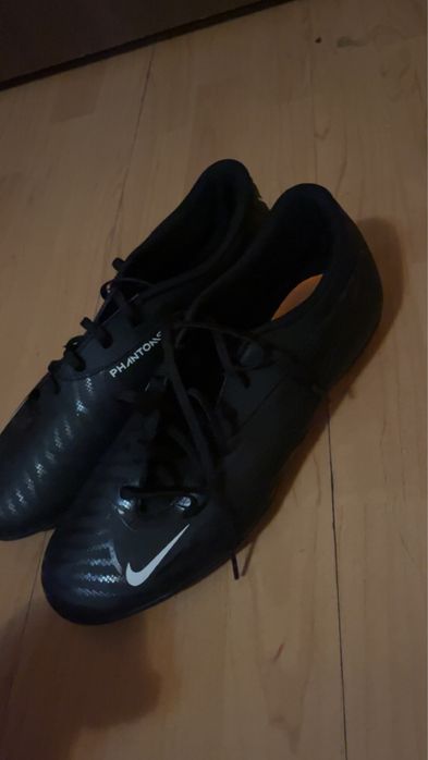 ghete nike phantom