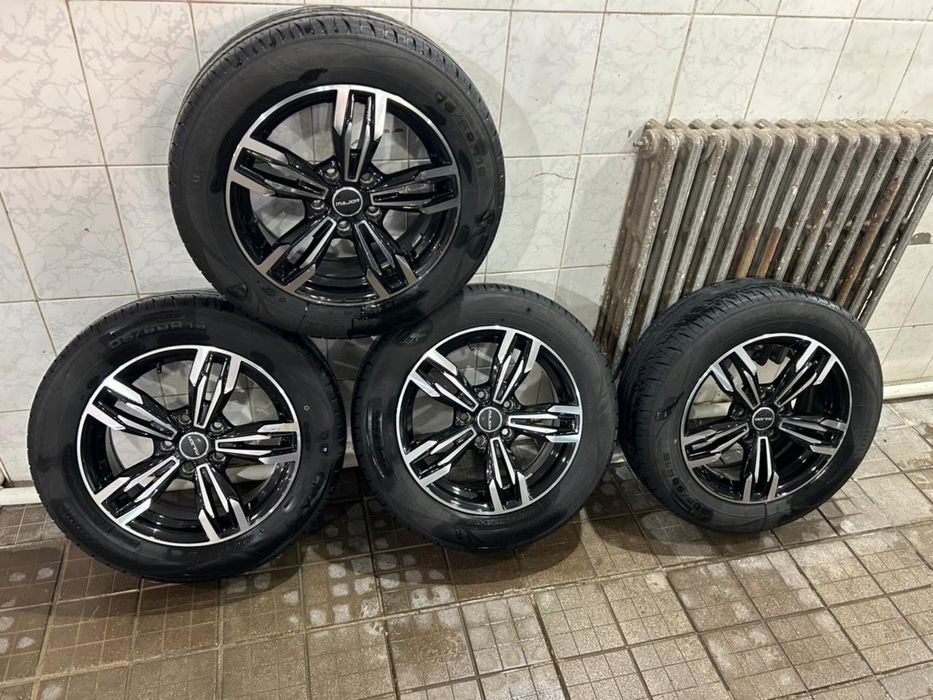 Продам диски с шинами