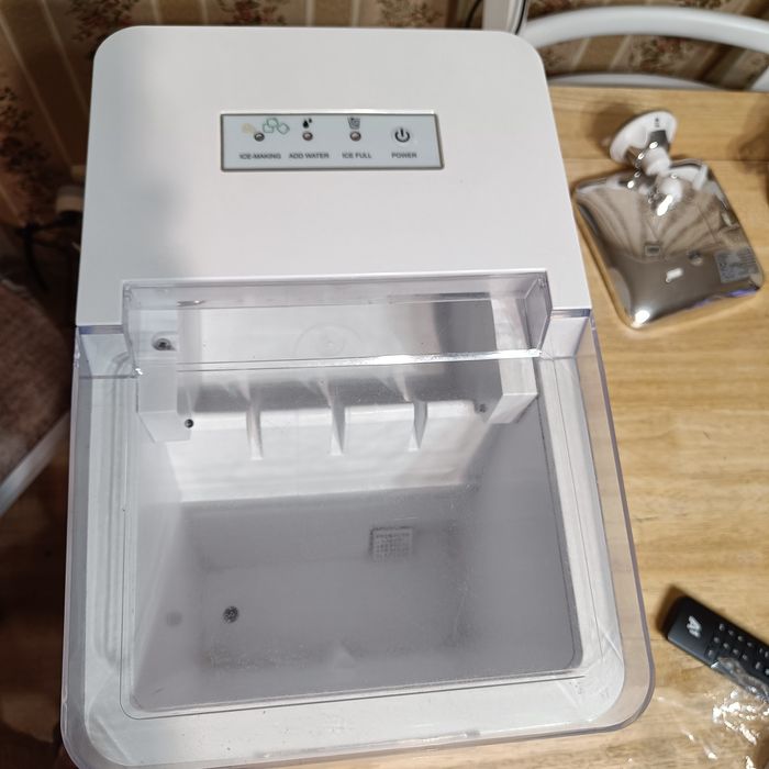 Ледогенератор Silver Crest