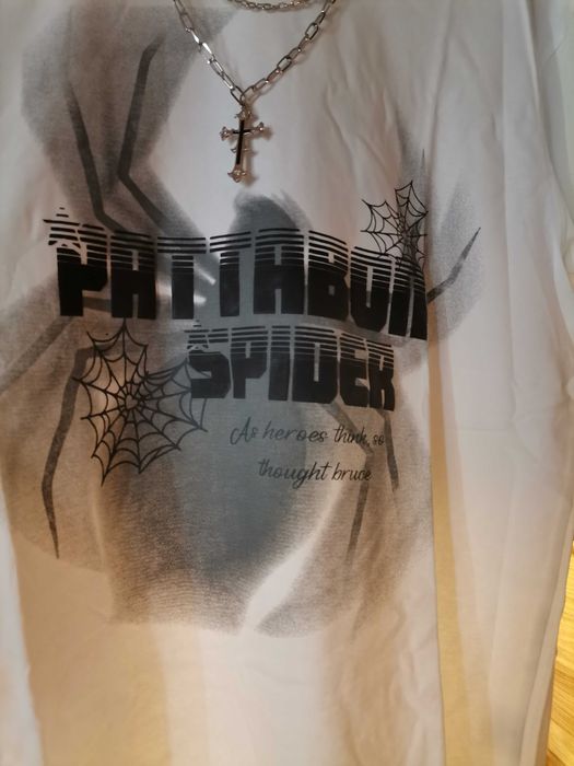 Spidier Тениски Бяла и Черна с Верижка Кръст