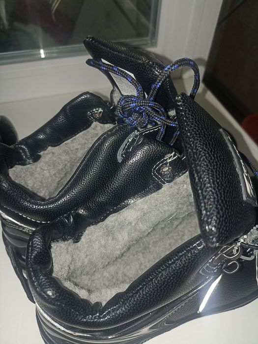 Продам спец обувь