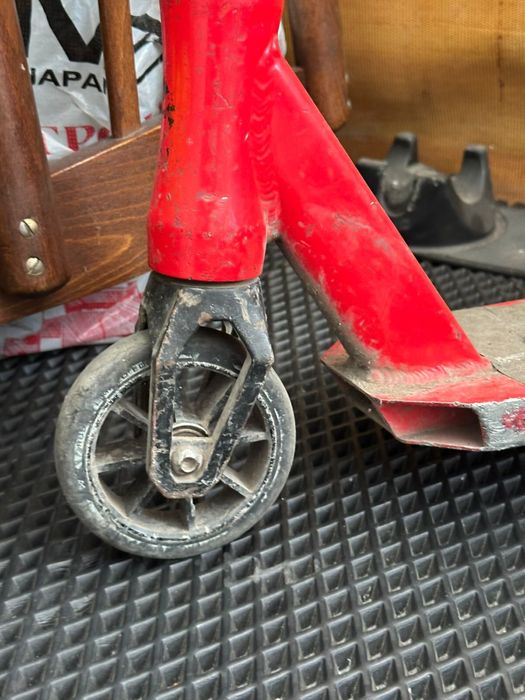 Продам трюковой самокат