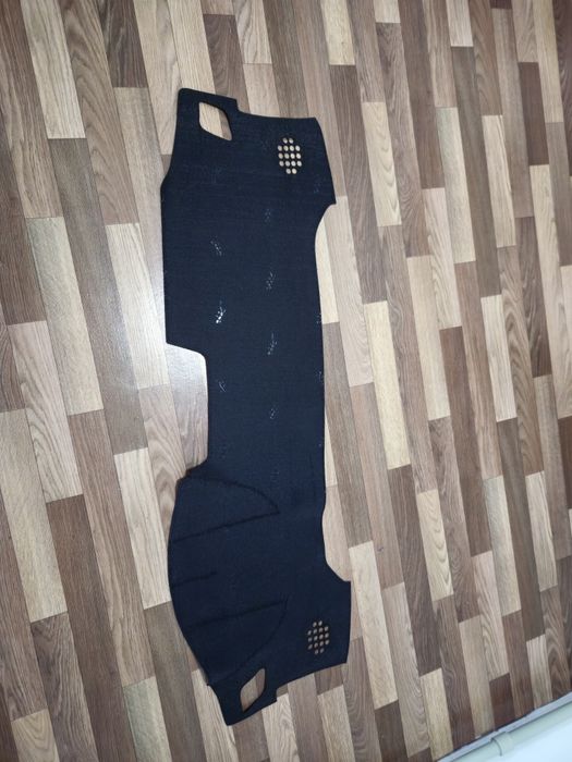 Продам накидку на панель хундай ай 30