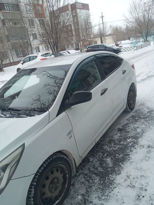 Продам машину Hyundai