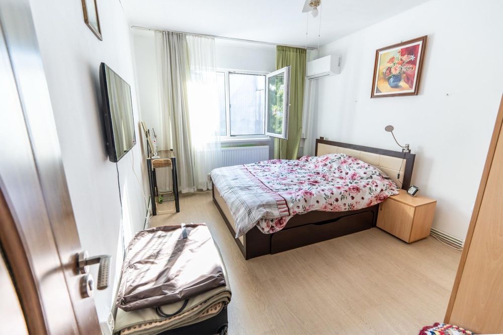 Apartament 3 camere, etaj 4/4, Mănăștur Cluj-Napoca de vanzare