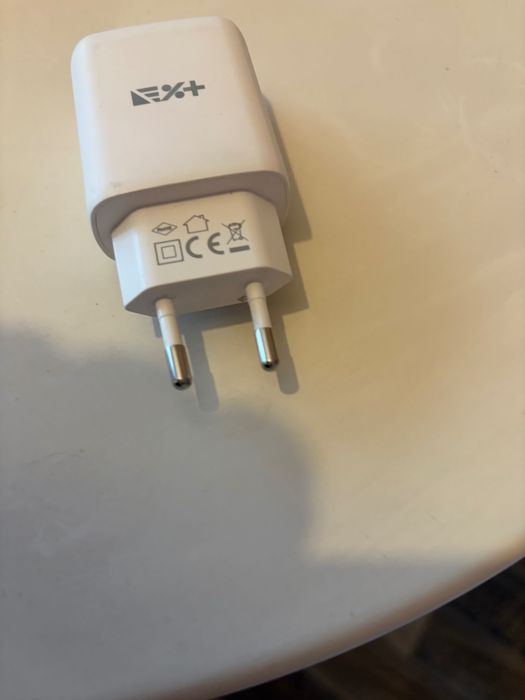 Зарядно за телефон 30W