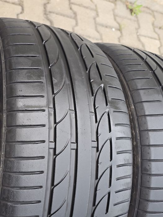 235 40 19 Bridgestone