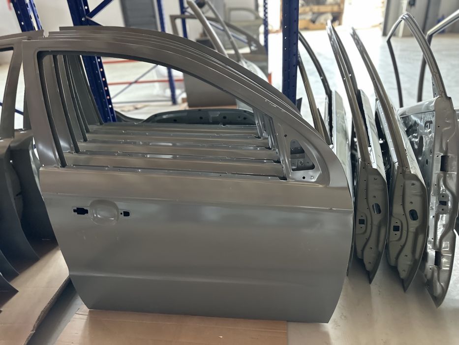 NEXIA 3 OLDI va Orqa eshiklari bor GM ORGINAL