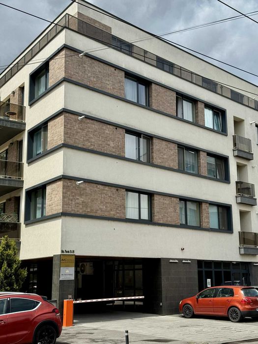 Apartament cu 2 camere de inchiriat strada PARIS