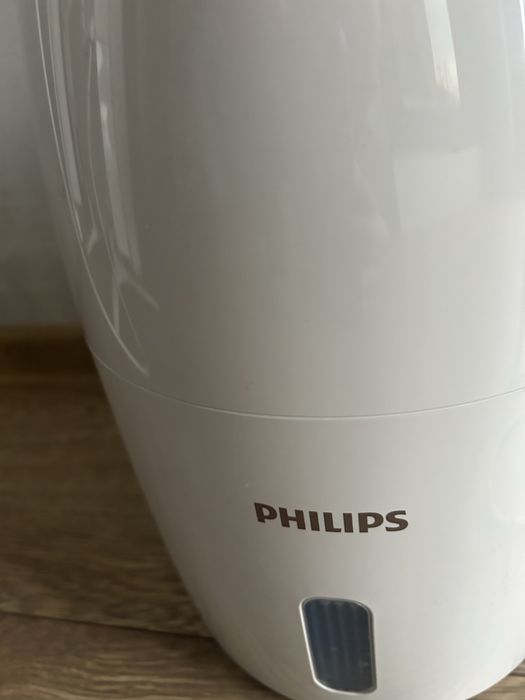 Овлажнител Philips HU2716