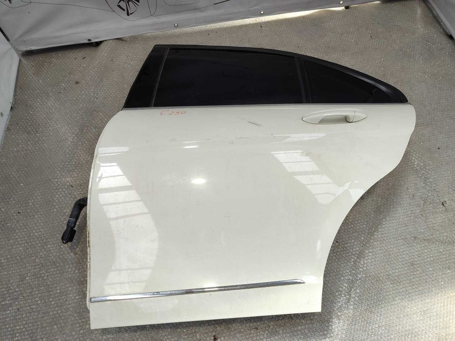 Ușă Spate Stânga Mercedes-Benz C-Class W204 Sedan Alb Cod Culoare 650 2011 / [2007-2014] / A2047302100 (1B)