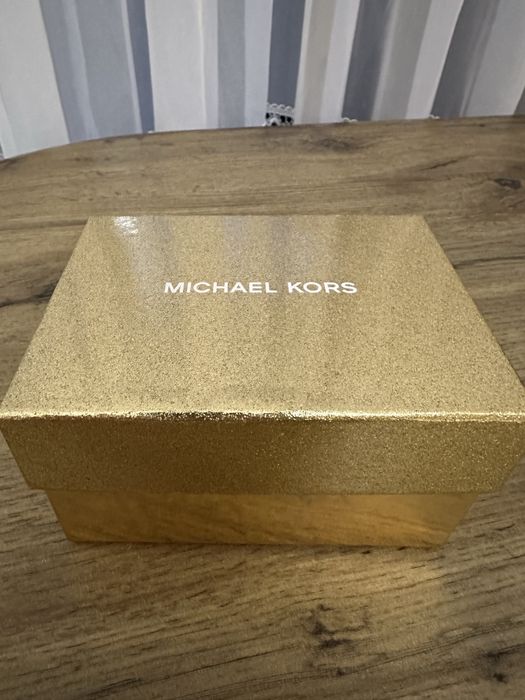 Гривна Michael Kors !Оригинална!