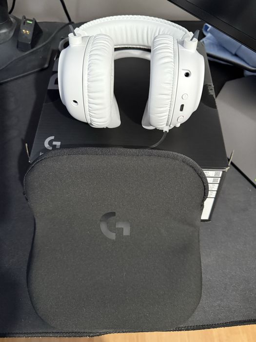 Бели Слушалки Logitech PRO X2 LIGHTSPEED