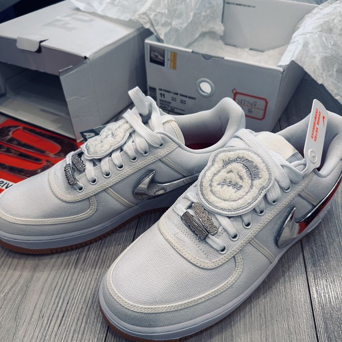 Air force 1 low Travis Scott 45 noi in cutie