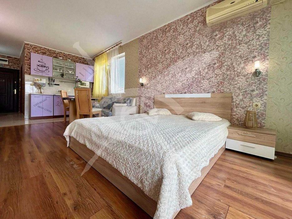 Продава се Едностаен апартамент в к.к. Слънчев бряг - 56 кв.м за 560 €/кв.м - Снимка #1