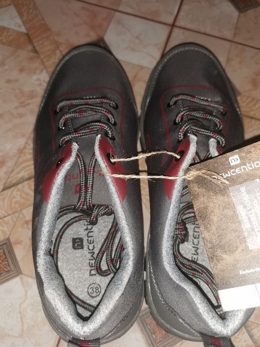 Нови дамски обувки