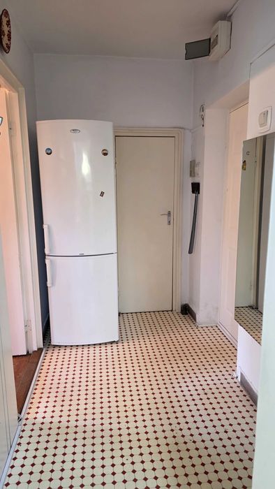 Vând apartament 3 camere în Târgu Mureș, zonă liniștită și verde, str. Moldovei