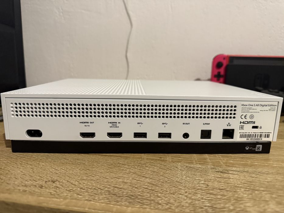 Xbox one S digital edition 1TB