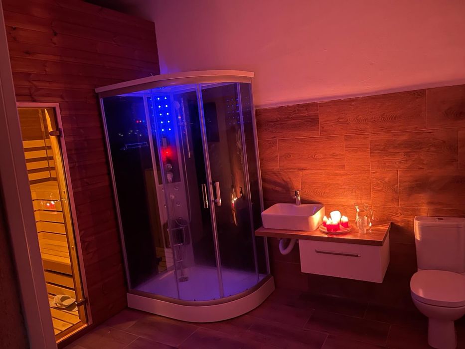 Inchiriez cabană pe malul lacului Beliș de revelion.