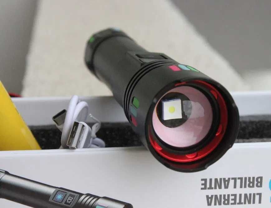 Lanterne led tip Laser telezoom afisaj electronic ,raza 800 metri