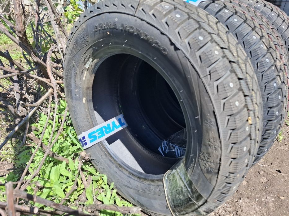 Продам шины новые зима