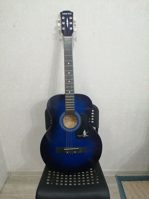 Продам новую гитару